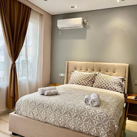 Port Twins Suites No1 Pireus Eksteriør bilde