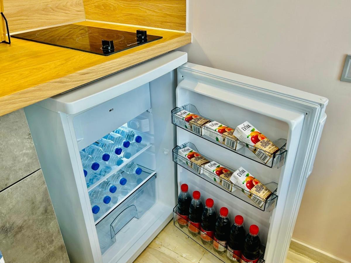 Port Twins Suites No1 Pireus Eksteriør bilde