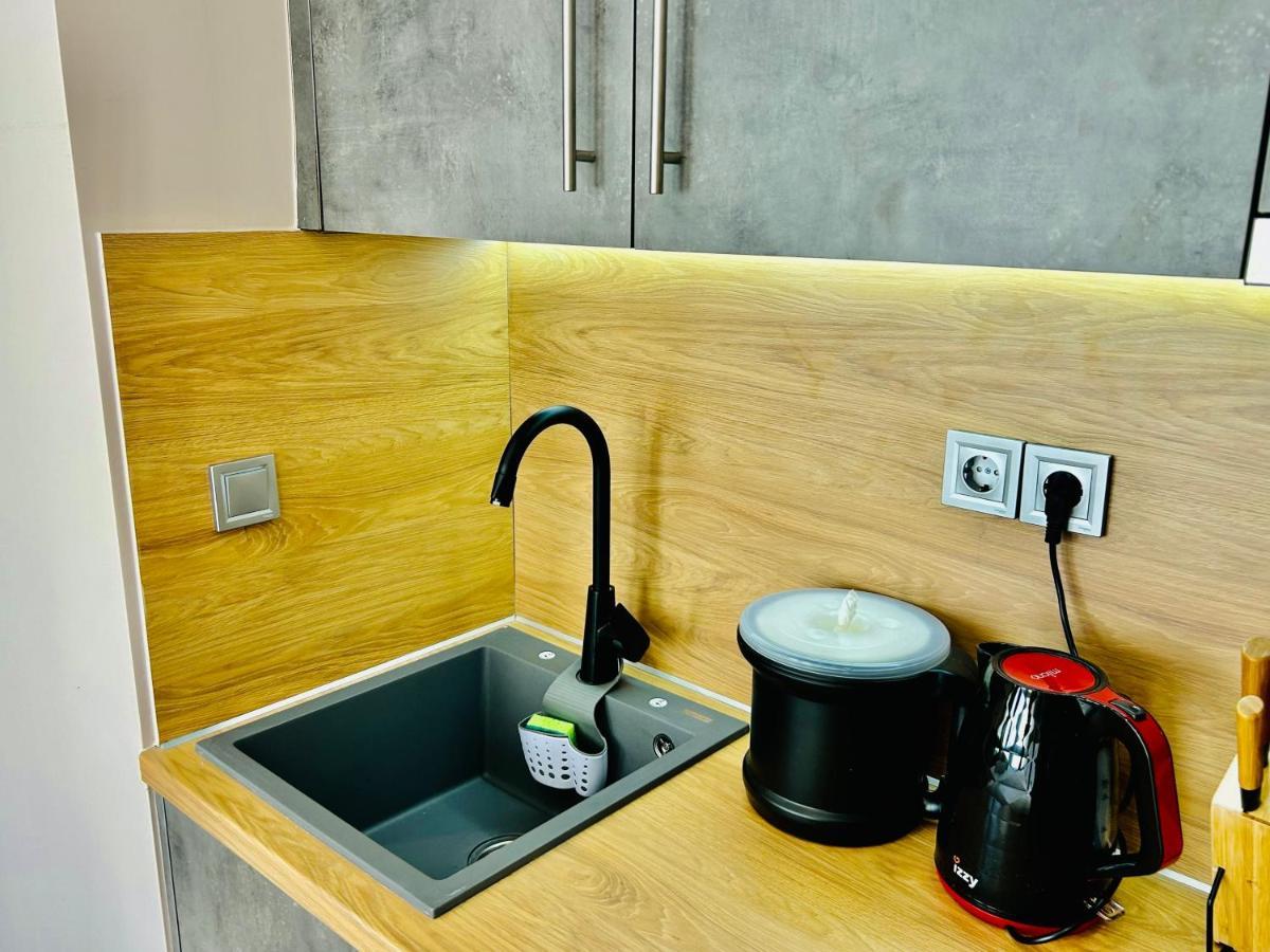 Port Twins Suites No1 Pireus Eksteriør bilde